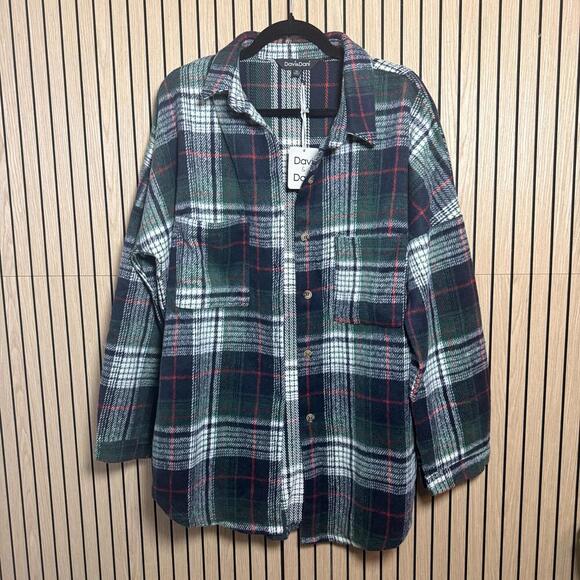292 Davi & Dani Plaid Button-Down Shacket (1XL, NWT) - Picture 1 of 6